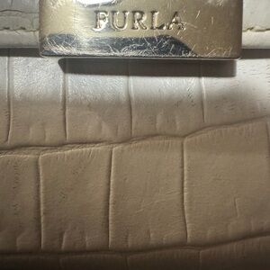 AUTHENTIC🥂 Furla cream Croc-Embossed long wallet